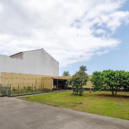 Casa Da Orquidea Holiday home *