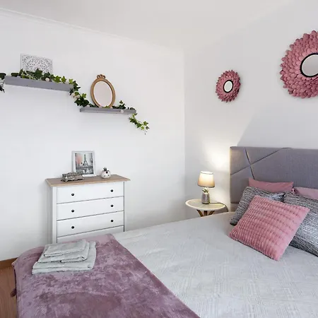 Holiday home Casa Da Orquidea